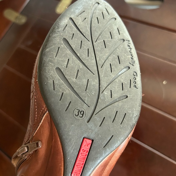 WOMENS SIZE 39 PIKOLINOS BROWN CUERO TOOLED ZIPPERED BOOTIES - Picture 10 of 10